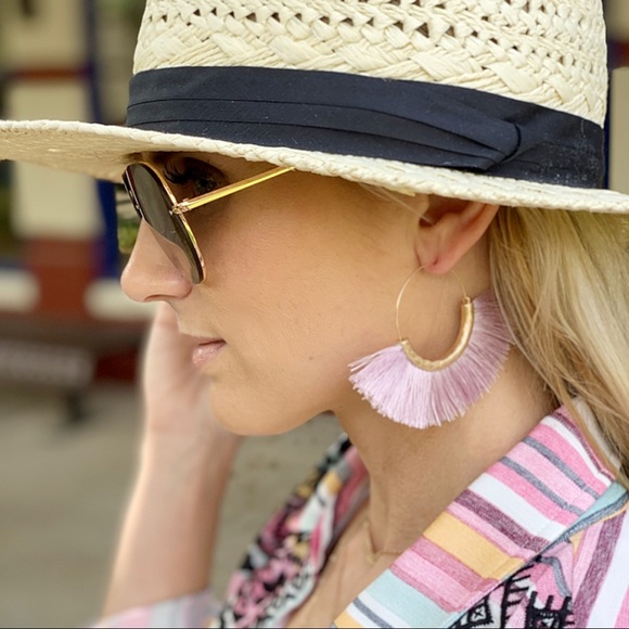 SUCH A FAN  HOOP EARRINGS-LAVENDER - Picture 2 of 3